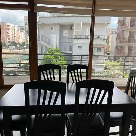 Kalpazo Rental Vila 313 Tirana شقة *